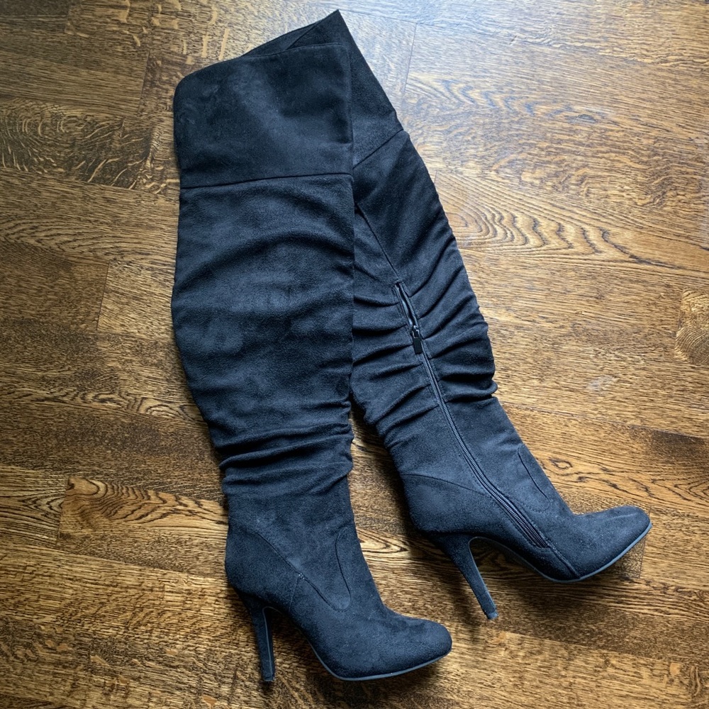 EUC‼️Over the Knee boot